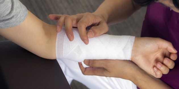 Первая помощь пострадавшему при ожоге поражении электрическим током