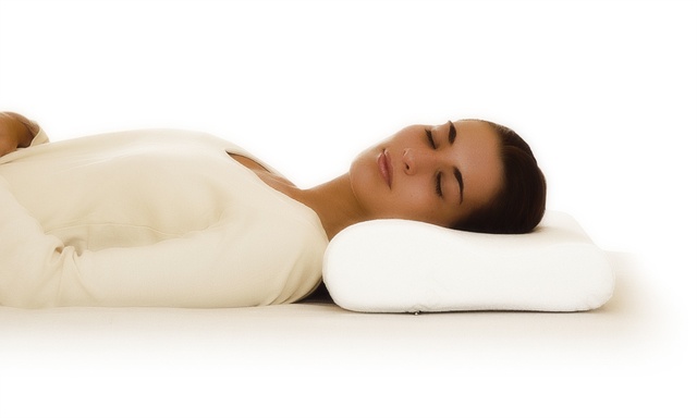 Болит голова в области левого виска и давит на глаза