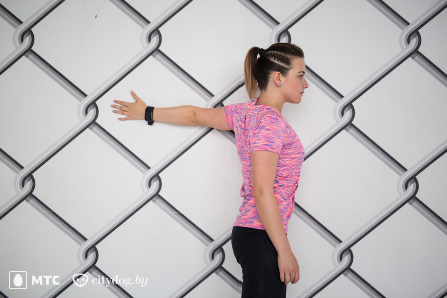 горблюсь и болит спина